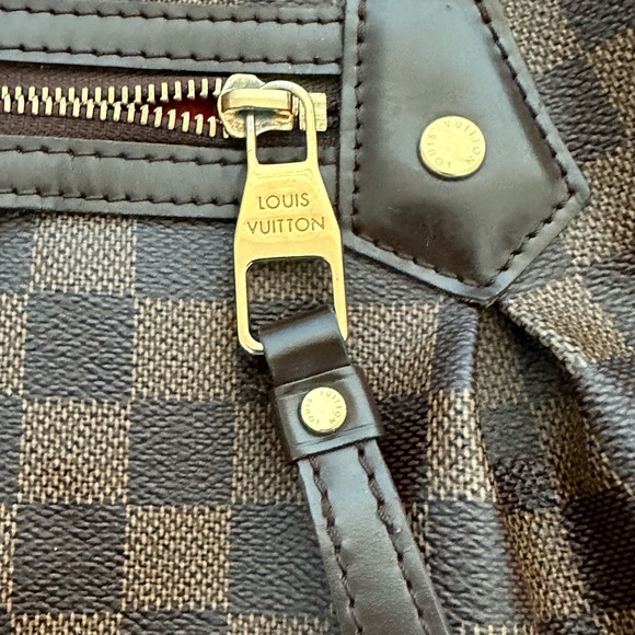 Pre-loved Louis Vuitton brown canvas medium model - Picture 7 of 16